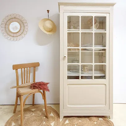 Image de Atelier DANS MA BULLE - relooking de meubles, aérogommage, conseils en décoration d'intérieur