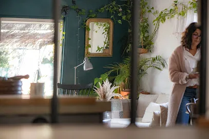 Image de Christiane Lafarge - Décoratrice d'Intérieur Bien-Être, Feng-Shui Energétique&Géobiologie, Coach Personnel Holistique