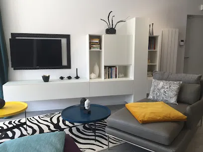 Image de Home Attitudes