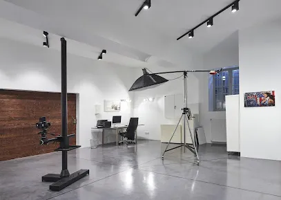 Image de HOMNIA Menuisiers Cognac