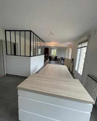 Image de RENOVAPPART entreprise de rénovation intérieure plomberie électricité isolation carrelage peinture