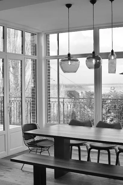 Image de WORKS a.m.p.