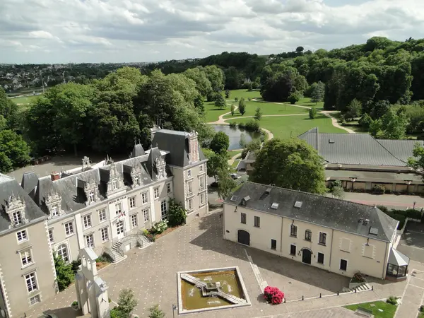 Votre Architecte Intérieur Architecte d'intérieur Changé