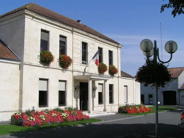 Votre Architecte Intérieur Architecte d'intérieur Châteaubernard